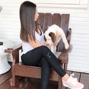 Meet your Posher, Veronica